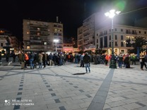 Οι κυνηγοί πήγαν πλατεία- Κάποιοι μαζί με τα σκυλιά τους